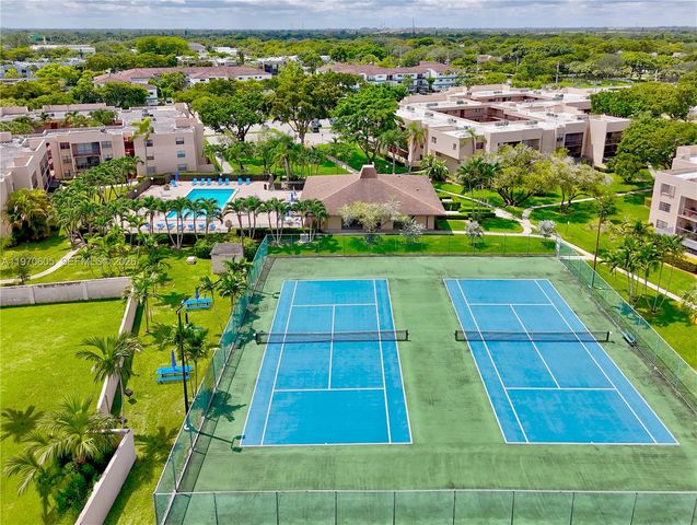 10525 SW 112th Avenue 117, Miami, FL 33176