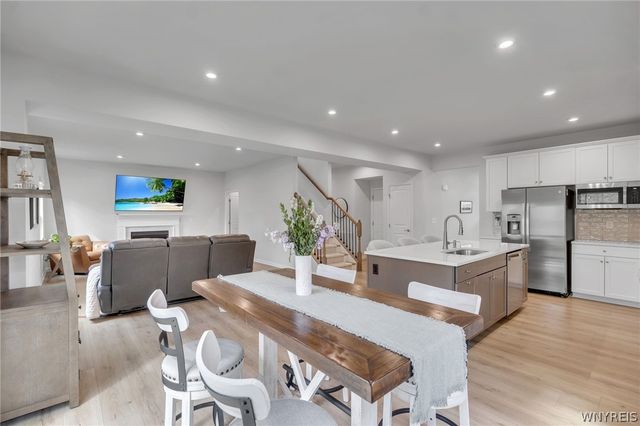 6373 Deanna Drive, Boston, NY 14075