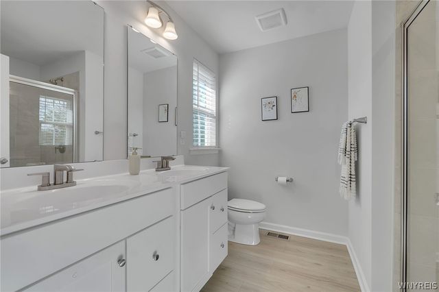 6373 Deanna Drive, Boston, NY 14075
