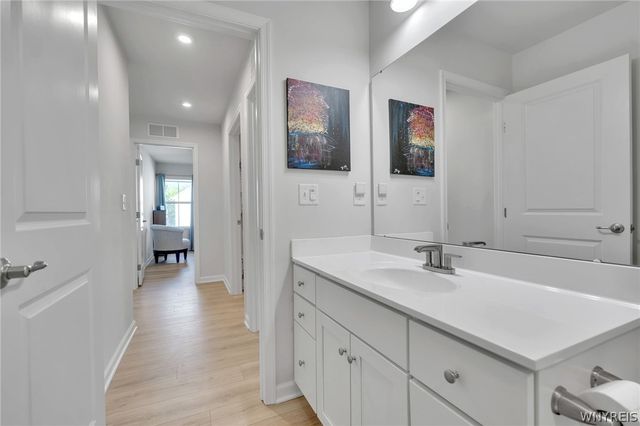 6373 Deanna Drive, Boston, NY 14075