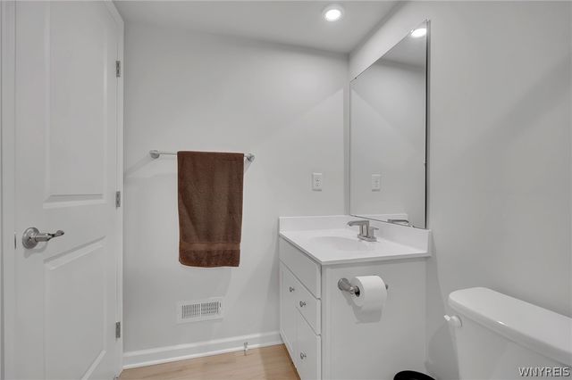 6373 Deanna Drive, Boston, NY 14075