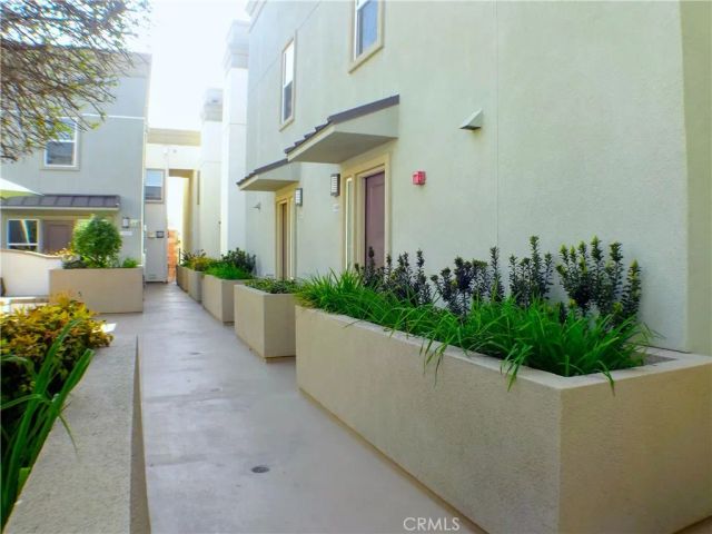 16674 Bellflower Boulevard, Bellflower, CA 90706