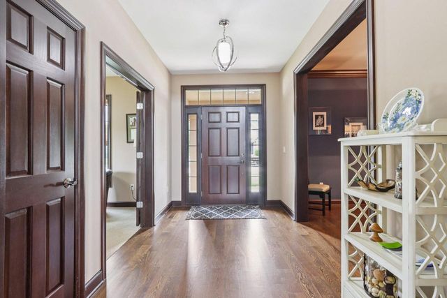 W77N380 Prairie View ROAD, Cedarburg, WI 53012