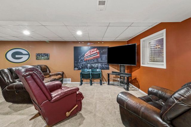 131 Emily COURT, Darien, WI 53114