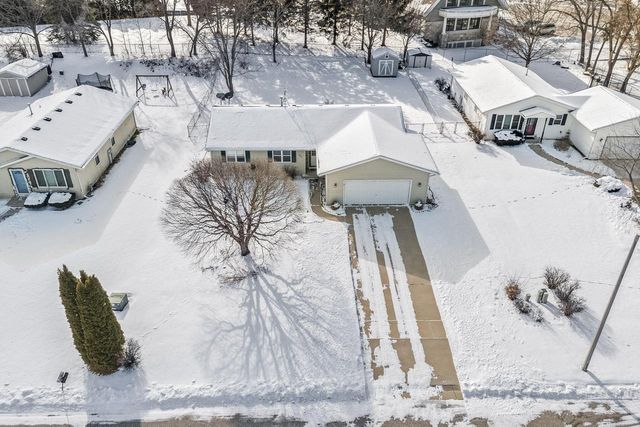 131 Emily COURT, Darien, WI 53114