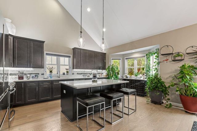 167 Creekside Green Drive, Gahanna, OH 43230