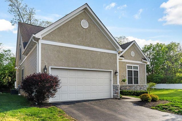 167 Creekside Green Drive, Gahanna, OH 43230
