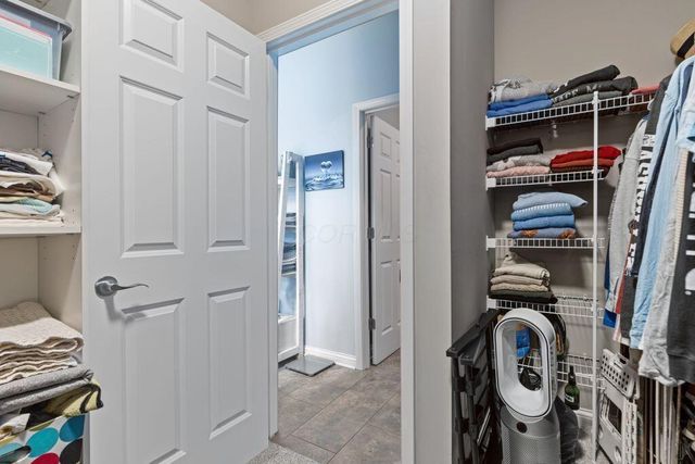 167 Creekside Green Drive, Gahanna, OH 43230