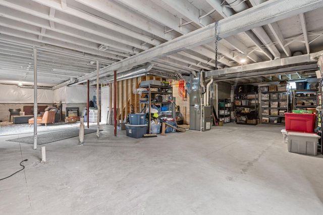 167 Creekside Green Drive, Gahanna, OH 43230