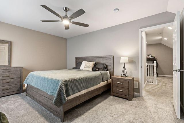 167 Creekside Green Drive, Gahanna, OH 43230