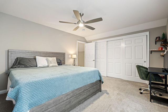 167 Creekside Green Drive, Gahanna, OH 43230