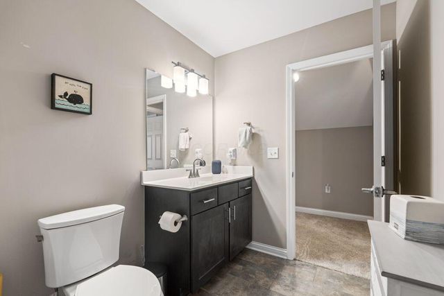 167 Creekside Green Drive, Gahanna, OH 43230