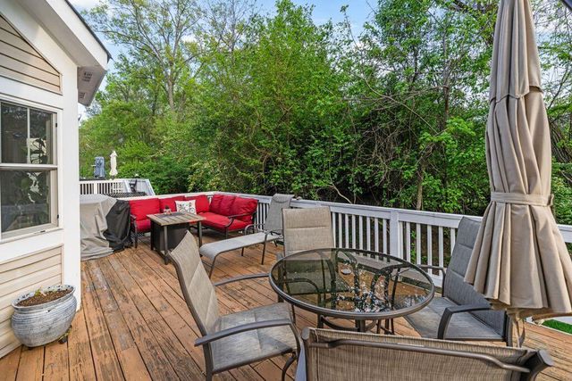 167 Creekside Green Drive, Gahanna, OH 43230