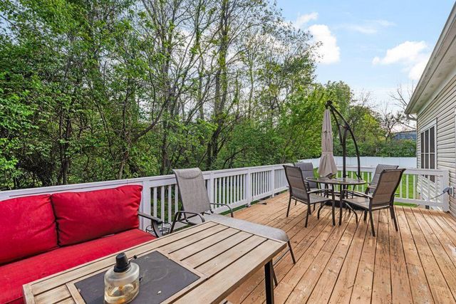 167 Creekside Green Drive, Gahanna, OH 43230