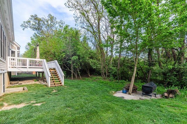 167 Creekside Green Drive, Gahanna, OH 43230