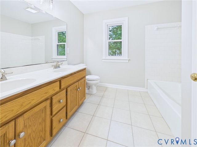 4502 Greyfield Pl, Chester, VA 23831