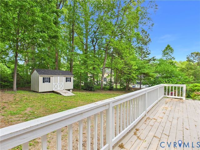 4502 Greyfield Pl, Chester, VA 23831