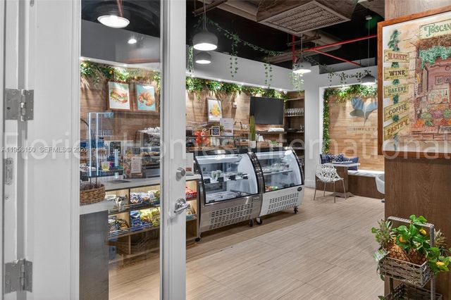 10275 Collins Ave 1202, Bal Harbour, FL 33154