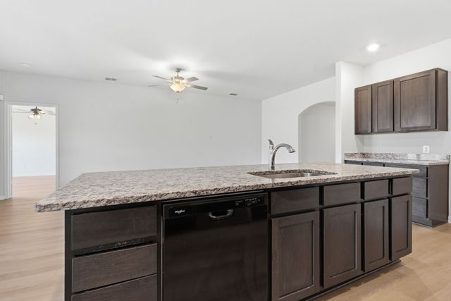 127 Bluebonnet Drive, Sanger, TX 76266