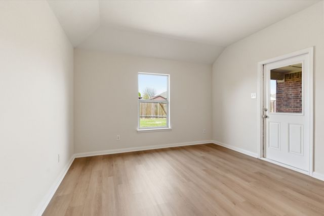 127 Bluebonnet Drive, Sanger, TX 76266