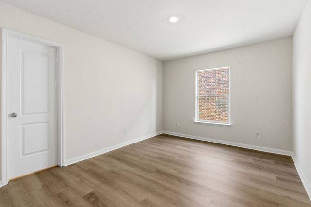 127 Bluebonnet Drive, Sanger, TX 76266