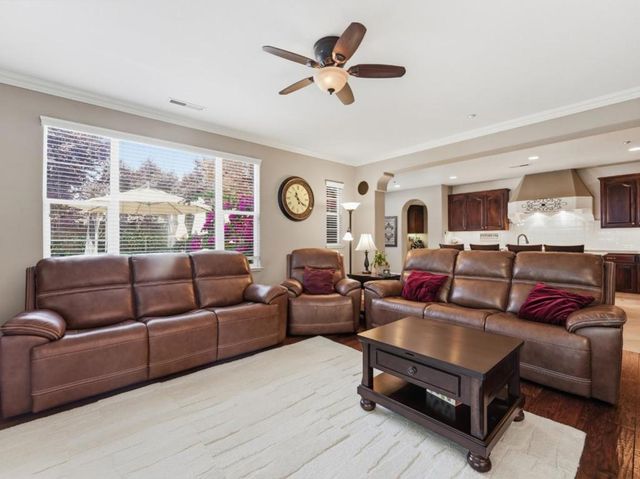 7545 Pinehurst Place, Gilroy, CA 95020