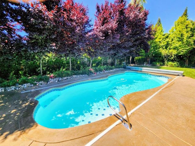 7545 Pinehurst Place, Gilroy, CA 95020