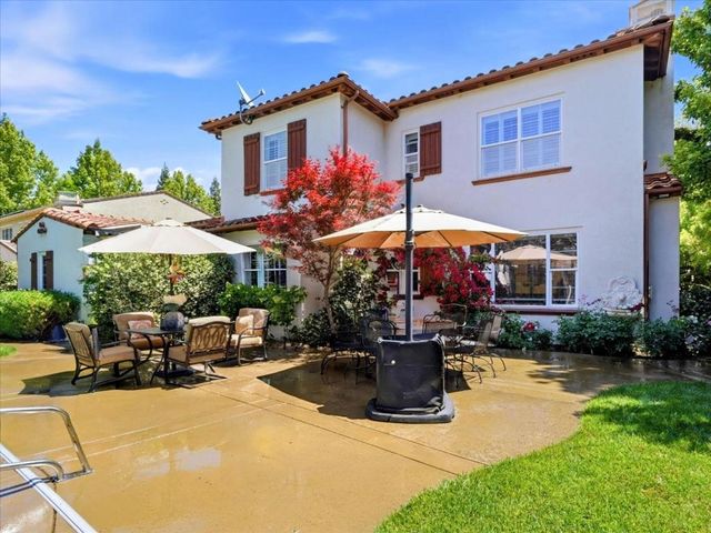 7545 Pinehurst Place, Gilroy, CA 95020