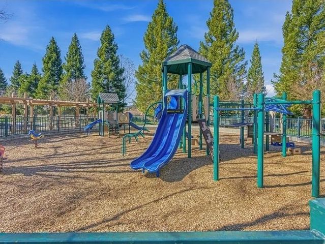 7545 Pinehurst Place, Gilroy, CA 95020