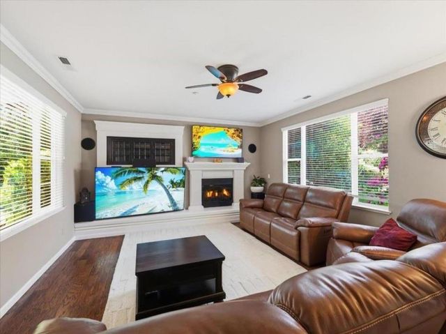 7545 Pinehurst Place, Gilroy, CA 95020