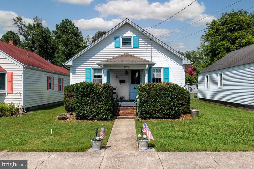 1105 HOLLAND AVE, Cambridge, MD 21613
