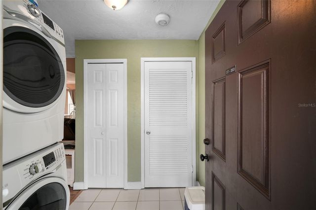 17203 SANDALWOOD DRIVE, Wildwood, FL 34785
