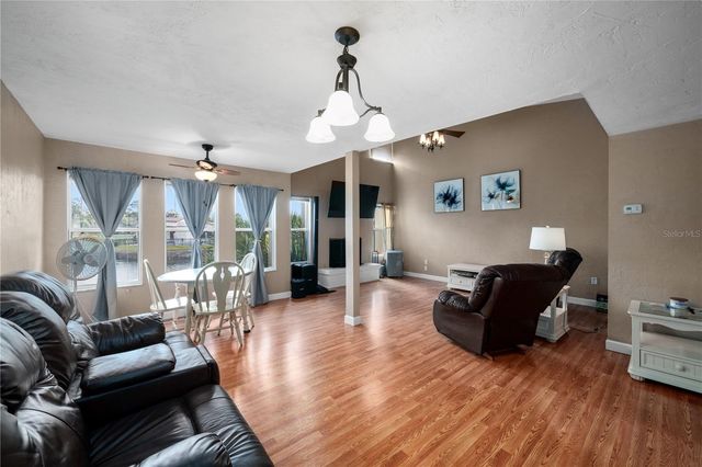 17203 SANDALWOOD DRIVE, Wildwood, FL 34785