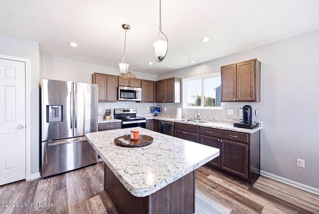 107 McCormick Way, Mt Washington, KY 40047