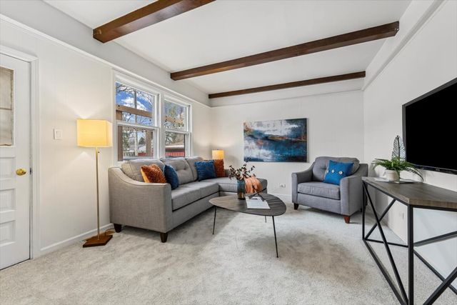 458 S Burno Drive, Palatine, IL 60067