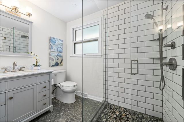 458 S Burno Drive, Palatine, IL 60067