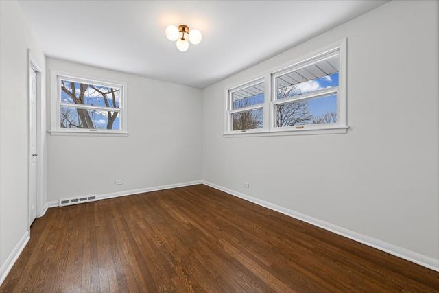 458 S Burno Drive, Palatine, IL 60067