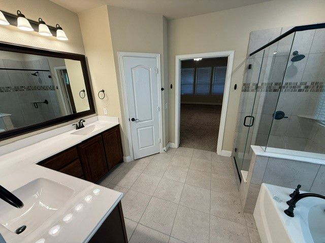 504 Ridgewater Trail, Fort Worth, TX 76131