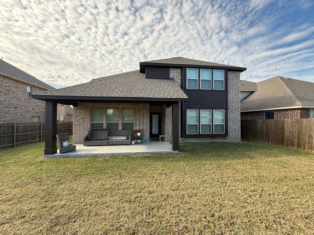 504 Ridgewater Trail, Fort Worth, TX 76131