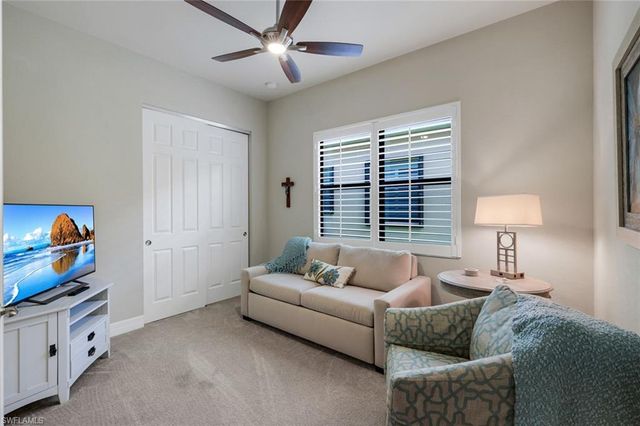 13556 Coronado DR, Naples, FL 34109