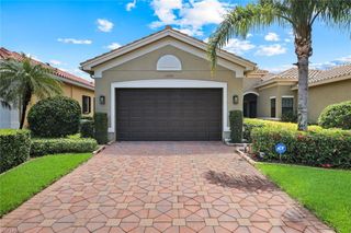 13556 Coronado DR, Naples, FL 34109