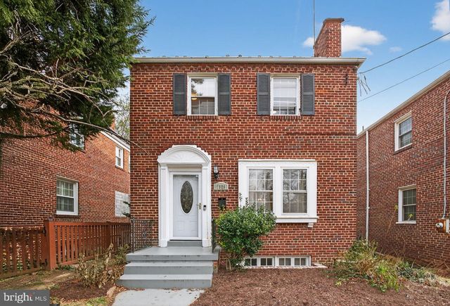 7329 12TH ST NW, Washington, DC 20012