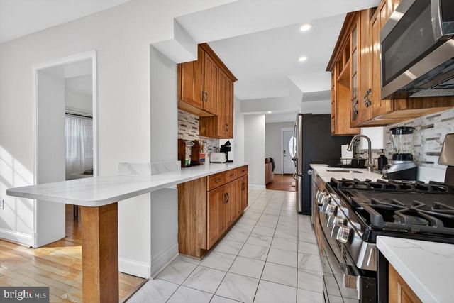 7329 12TH ST NW, Washington, DC 20012