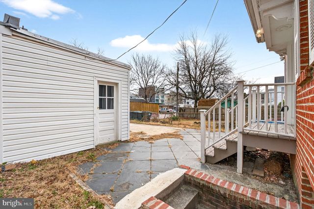 7329 12TH ST NW, Washington, DC 20012