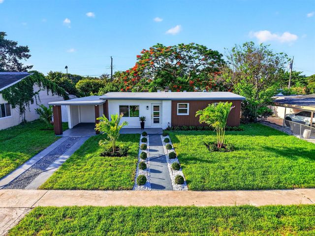 3947 Pensacola Drive, Lake Worth, FL 33462