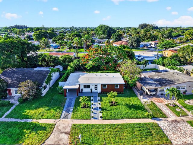 3947 Pensacola Drive, Lake Worth, FL 33462