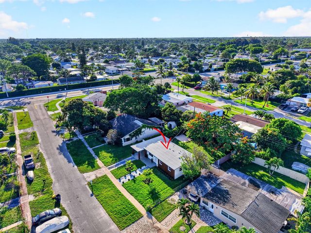 3947 Pensacola Drive, Lake Worth, FL 33462