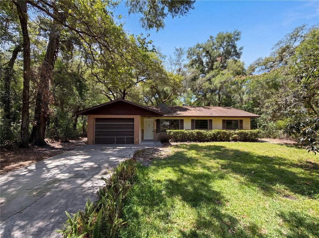 2505 VELMA TERRACE, Leesburg, FL 34748