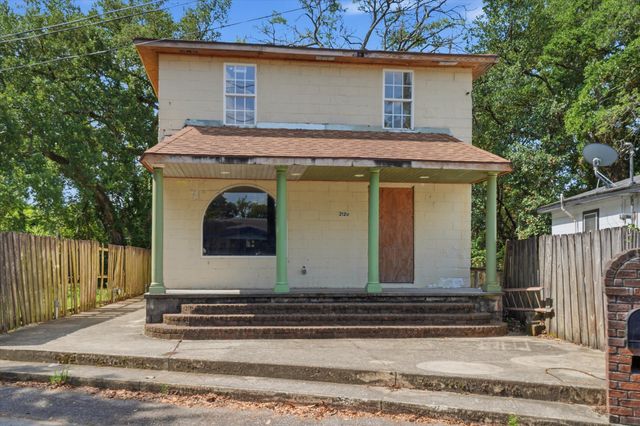 2111 Atlas Street, North Charleston, SC 29405