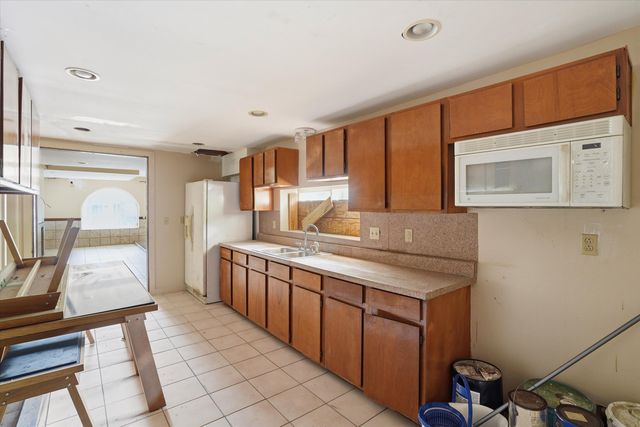 2111 Atlas Street, North Charleston, SC 29405